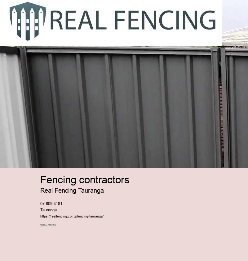 Aluminium fencing