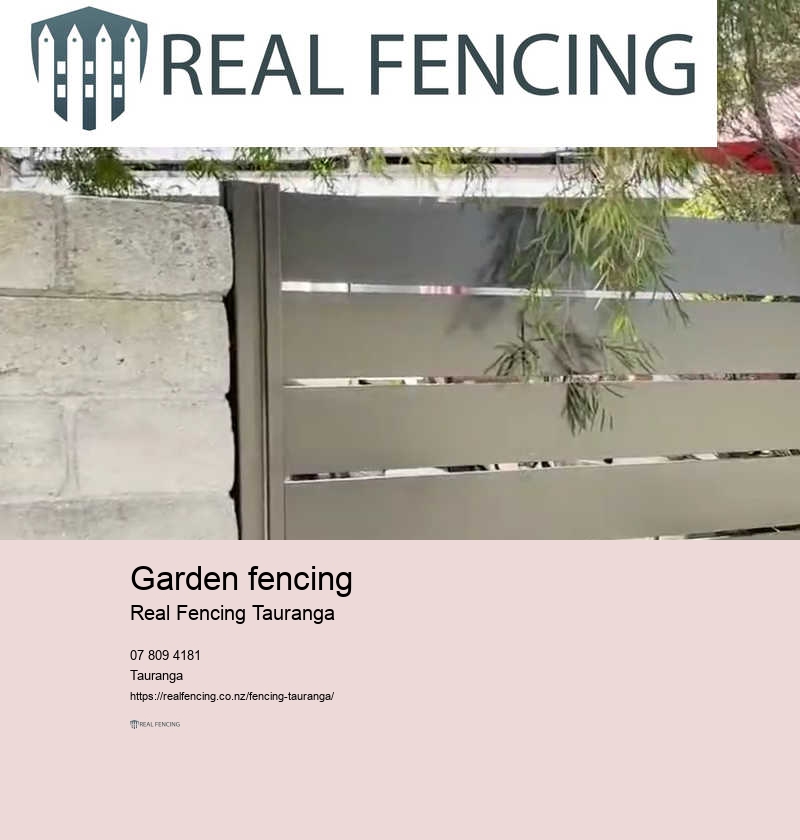 Types of metal fencing