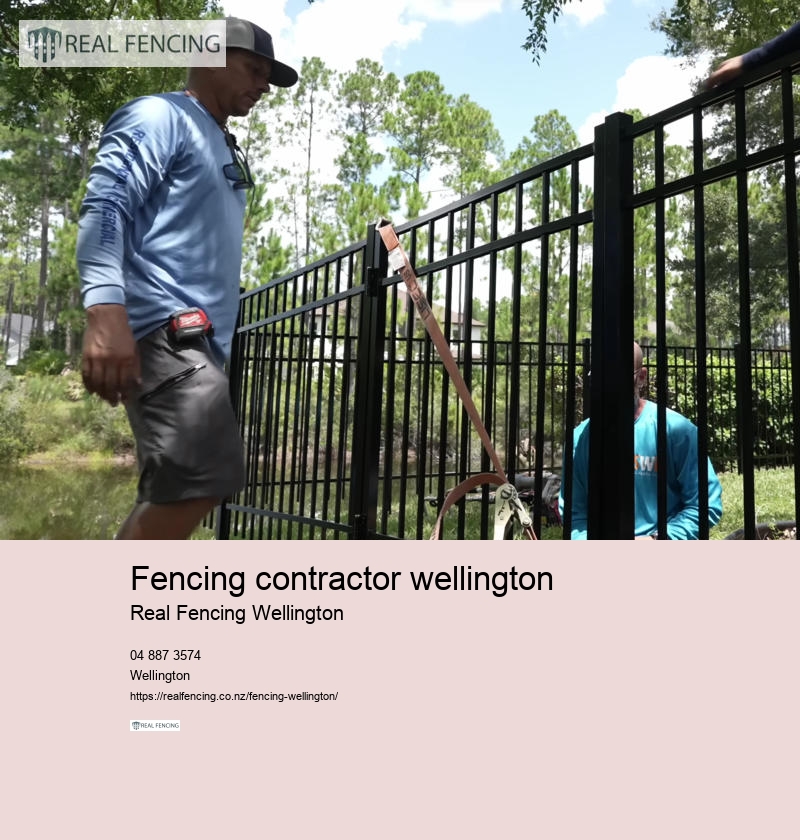 fencing contractor wellington