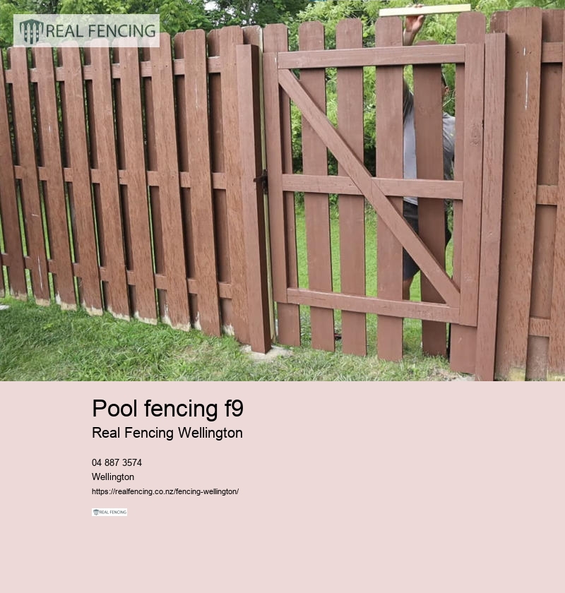 pool fencing f9